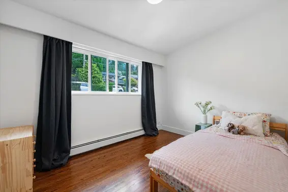 727 Crystal Court, North Vancouver For Sale - image 15