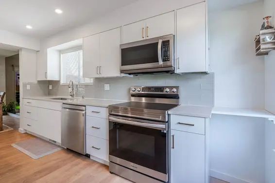 16 901 West 17th Street, North Vancouver For Sale - image 15