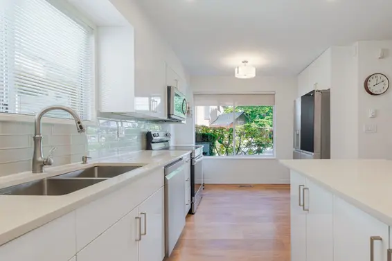16 901 West 17th Street, North Vancouver For Sale - image 16