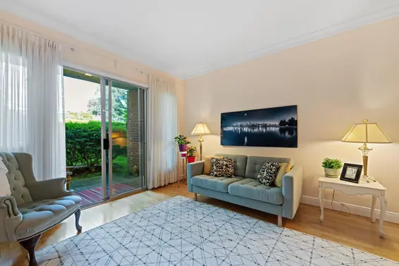 111 843 22nd Street, West Vancouver For Sale - image 6