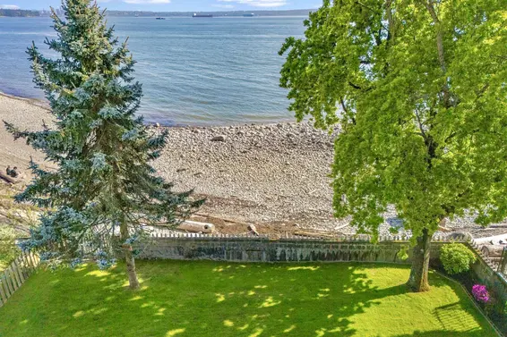 2560 Bellevue Avenue, West Vancouver For Sale - image 14