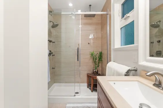 1530 Lighthall Court, North Vancouver For Sale - image 20