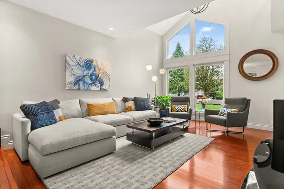 1530 Lighthall Court, North Vancouver For Sale - image 7