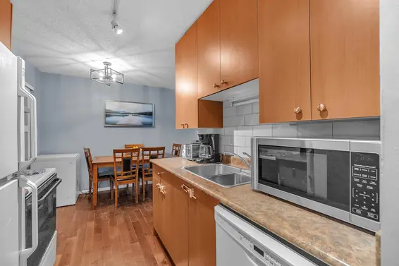 107 170 East 3rd Street, North Vancouver For Sale - image 2