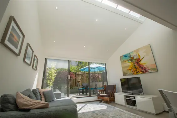 106 1745 Esquimalt Avenue, West Vancouver For Sale - image 3