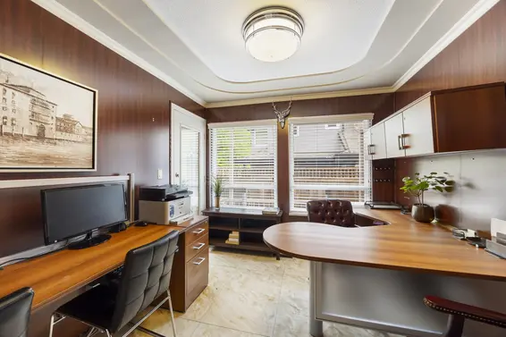 1766 Emerson Court, North Vancouver For Sale - image 12