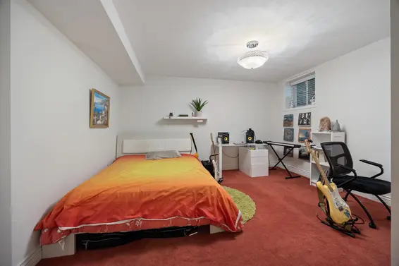 1766 Emerson Court, North Vancouver For Sale - image 24