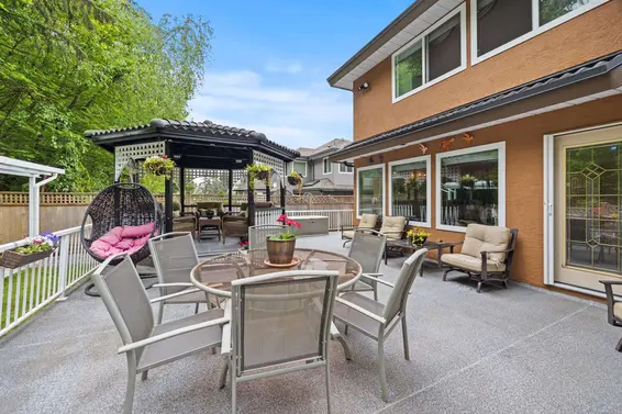 1766 Emerson Court, North Vancouver For Sale - image 31