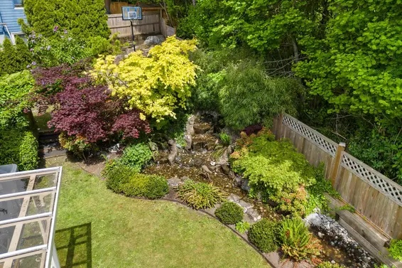 1766 Emerson Court, North Vancouver For Sale - image 36