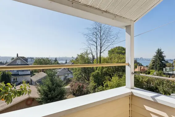 443 East 7th Street, North Vancouver For Sale - image 15