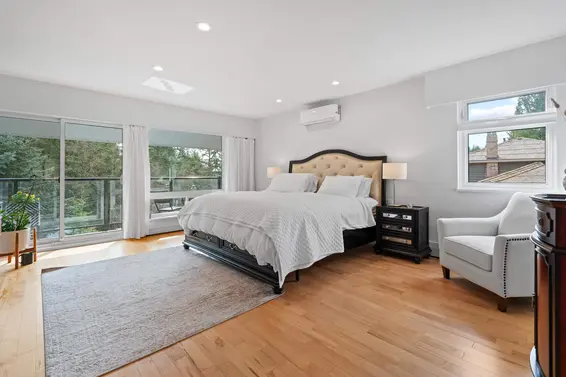 4757 Woodgreen Drive, West Vancouver For Sale - image 19