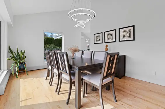 4757 Woodgreen Drive, West Vancouver For Sale - image 9