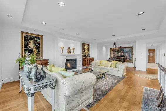 1525 Errigal Place, West Vancouver For Sale - image 10