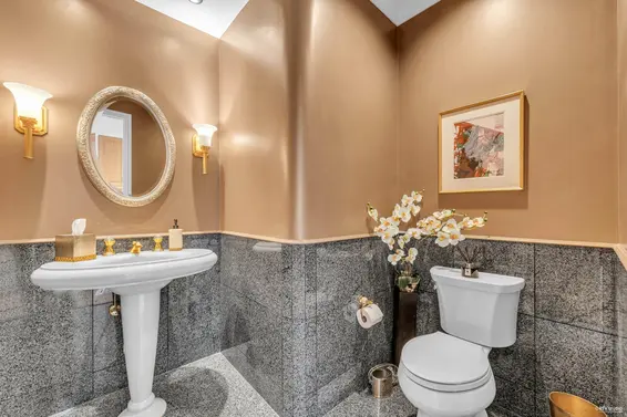 1525 Errigal Place, West Vancouver For Sale - image 19