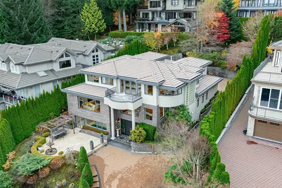 1525 Errigal Place, West Vancouver For Sale - image 37