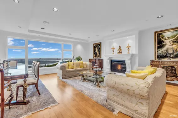 1525 Errigal Place, West Vancouver For Sale - image 8