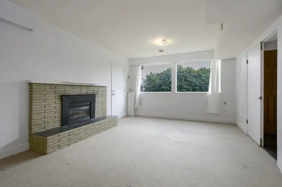 422 Genoa Crescent, North Vancouver For Sale - image 23
