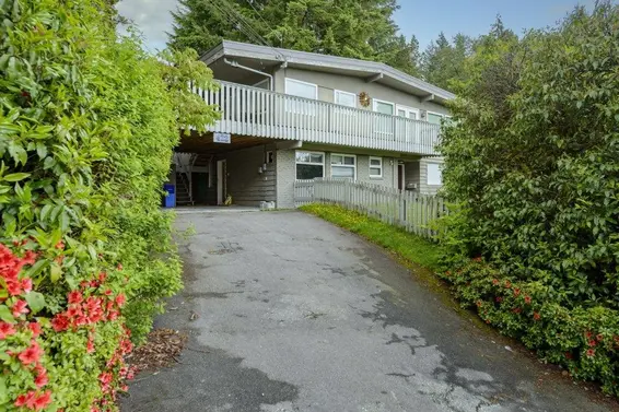 422 Genoa Crescent, North Vancouver For Sale - image 30