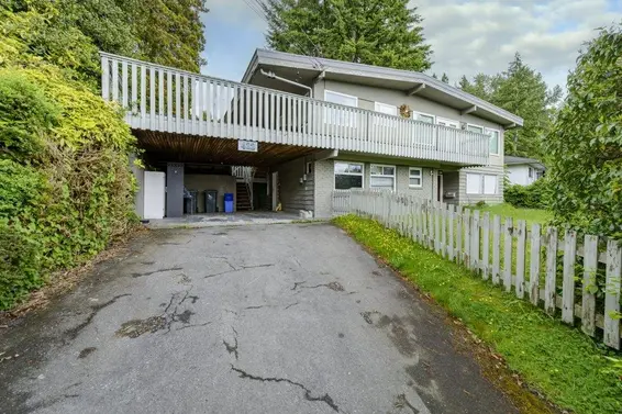 422 Genoa Crescent, North Vancouver For Sale - image 31