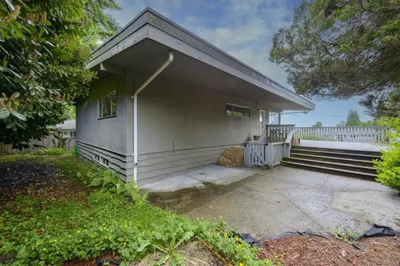 422 Genoa Crescent, North Vancouver For Sale - image 34