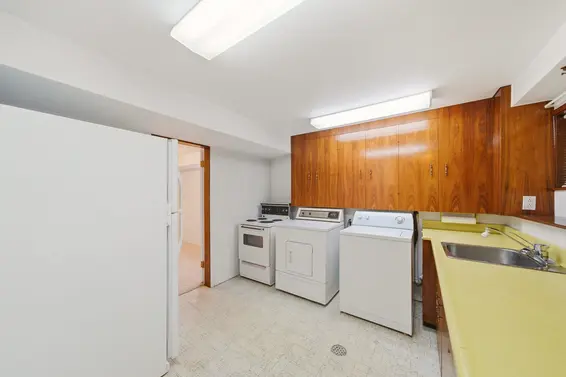 2522 Bronte Drive, North Vancouver For Sale - image 17