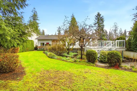 2522 Bronte Drive, North Vancouver For Sale - image 20