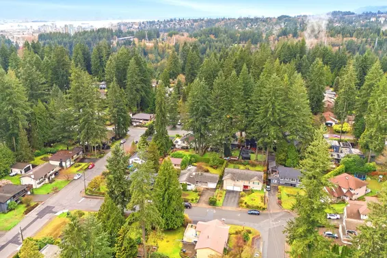 2522 Bronte Drive, North Vancouver For Sale - image 26