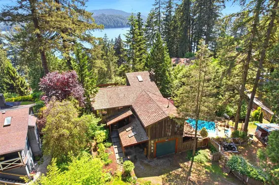 5481 Indian River Drive, North Vancouver