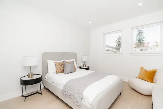 2 434 East 1st Street, North Vancouver For Sale - image 19