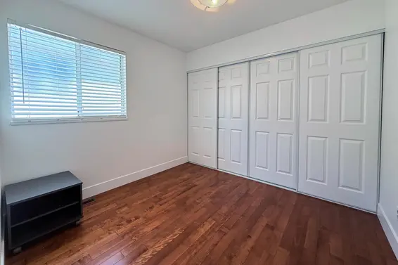 1717 Tatlow Avenue, North Vancouver For Sale - image 13