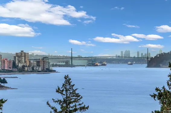 3570 Creery Avenue, West Vancouver