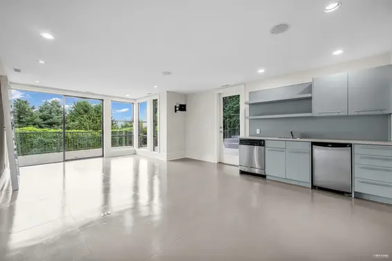 3570 Creery Avenue, West Vancouver For Sale - image 30