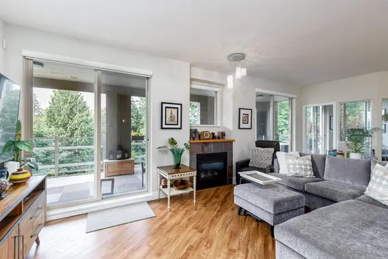 301 560 Raven Woods Drive, North Vancouver For Sale - image 7