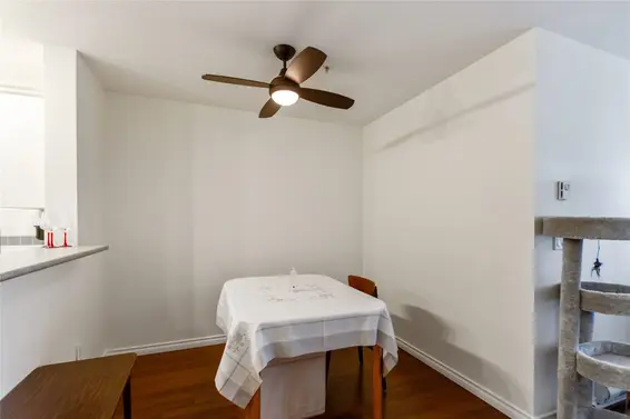 204 155 East 3rd Street, North Vancouver For Sale - image 11