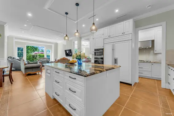 1835 Mathers Avenue, West Vancouver For Sale - image 14