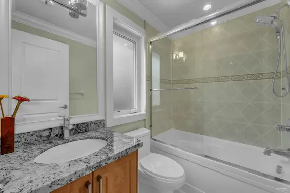 1835 Mathers Avenue, West Vancouver For Sale - image 26