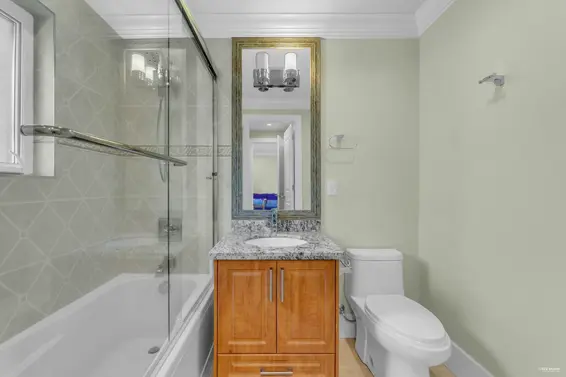 1835 Mathers Avenue, West Vancouver For Sale - image 30