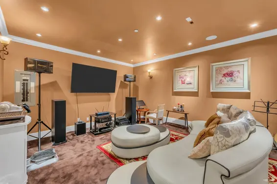 1835 Mathers Avenue, West Vancouver For Sale - image 31
