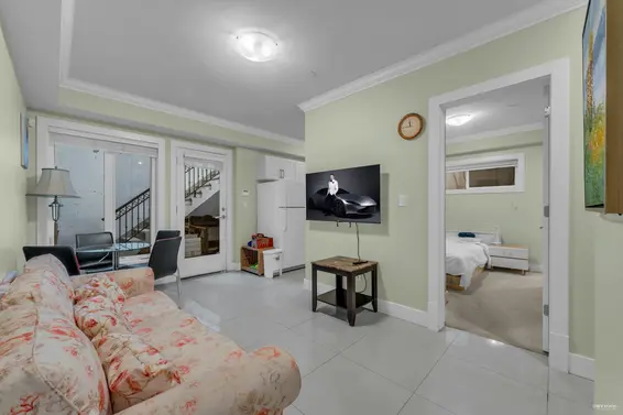 1835 Mathers Avenue, West Vancouver For Sale - image 35