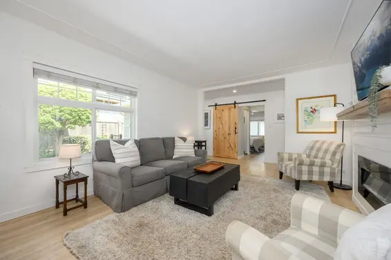 3248 Beverley Crescent, North Vancouver For Sale - image 11