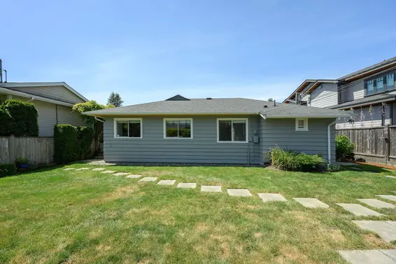 3248 Beverley Crescent, North Vancouver For Sale - image 30