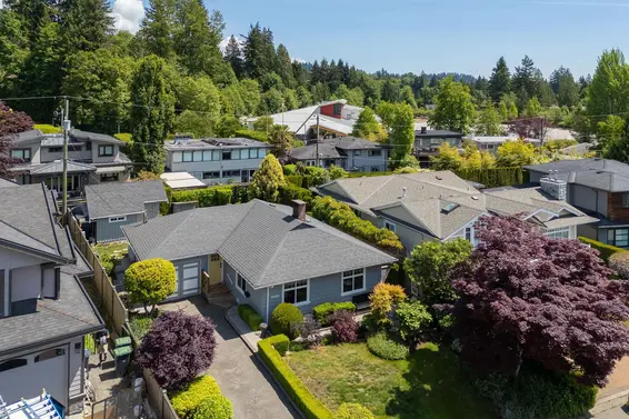 3248 Beverley Crescent, North Vancouver For Sale - image 36