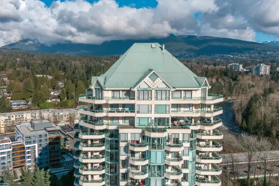 15B 338 Taylor Way, West Vancouver For Sale - image 4