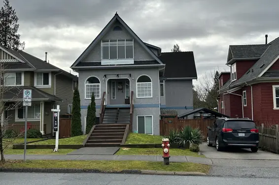 243 East 19th Street, North Vancouver