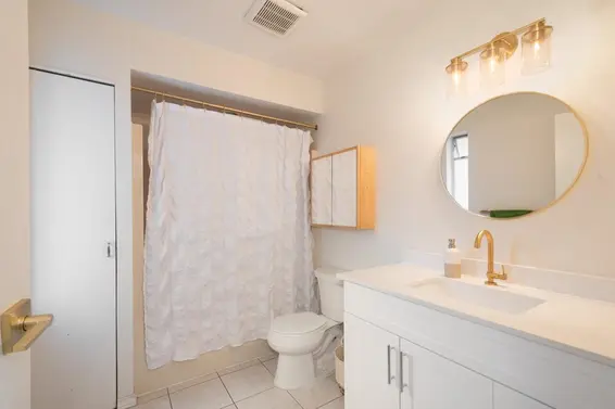 243 East 19th Street, North Vancouver For Sale - image 18
