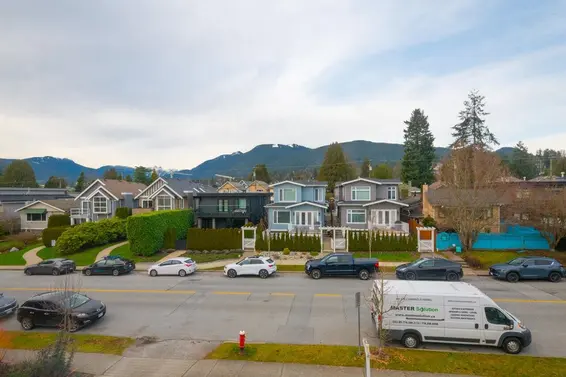 243 East 19th Street, North Vancouver For Sale - image 24
