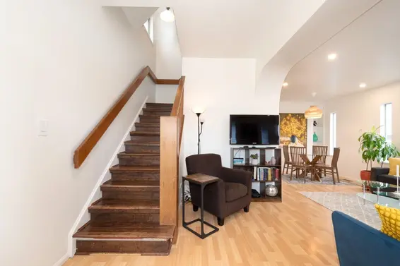 243 East 19th Street, North Vancouver For Sale - image 7