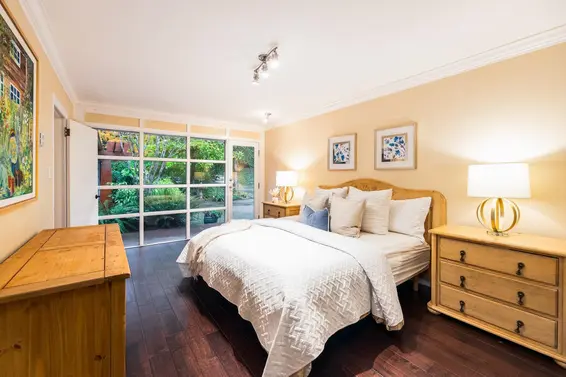 1090 West Keith Road, North Vancouver For Sale - image 19