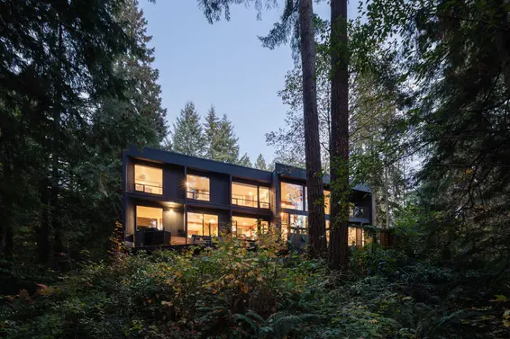 4069 Madeley Road, North Vancouver