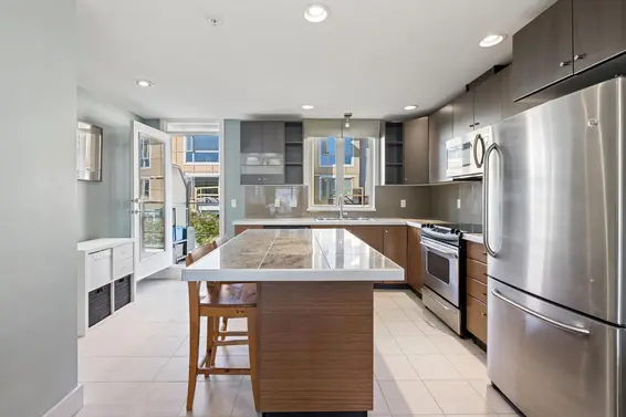22 728 West 14th Street, North Vancouver For Sale - image 13